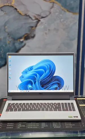 New Laptop Dell G15 5535 8GB AMD Ryzen 7 SSD 512GB