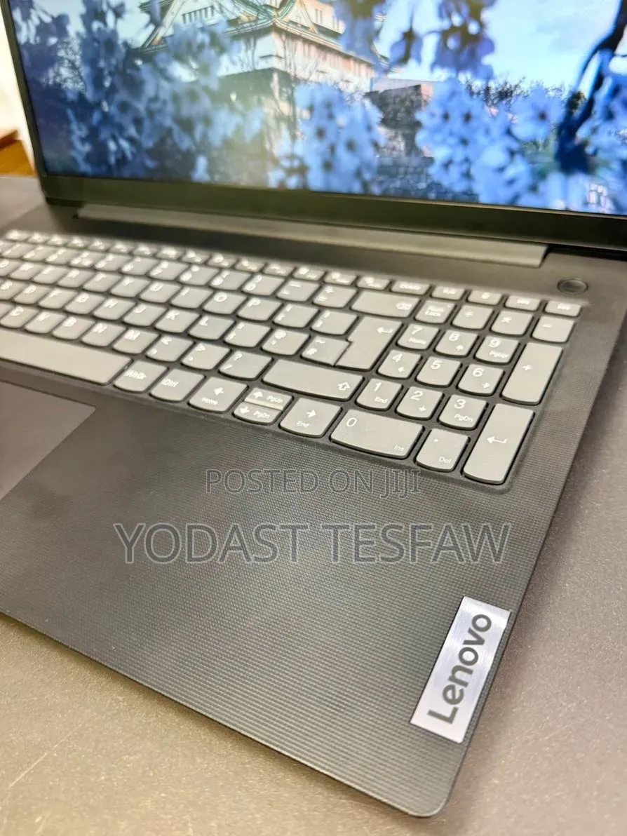 New Laptop Lenovo IdeaPad Z370 12GB Intel Core i5 SSD 512GB