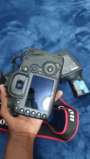 7d Mark 2 Body Europe