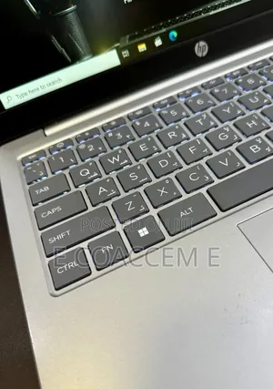 New Laptop HP 8GB AMD Ryzen 5 SSD 512GB
