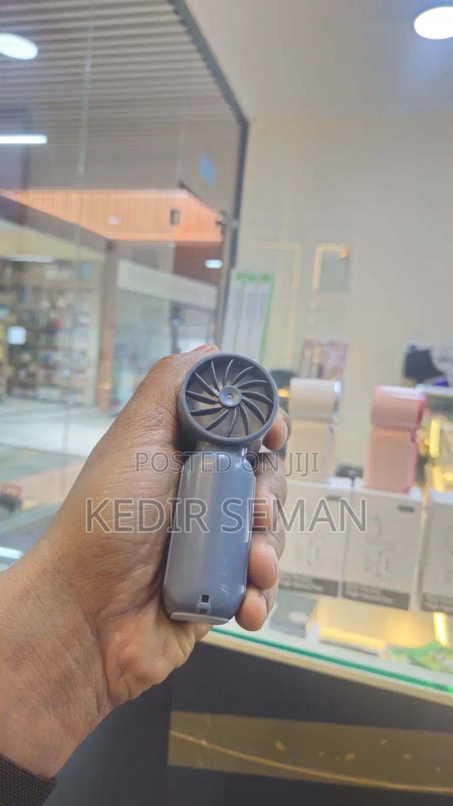 Pocket-sized High-speed Mini Fan