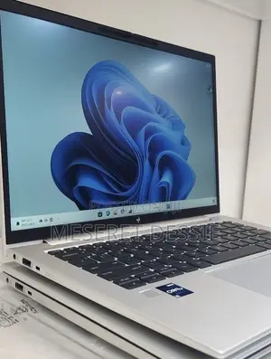 New Laptop HP EliteBook 840 16GB Intel Core i5 SSD 512GB