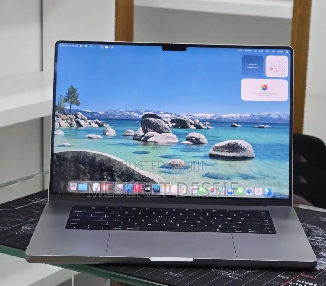 New Laptop Apple MacBook Air 2020 M1 32GB Apple M1 SSD 512GB