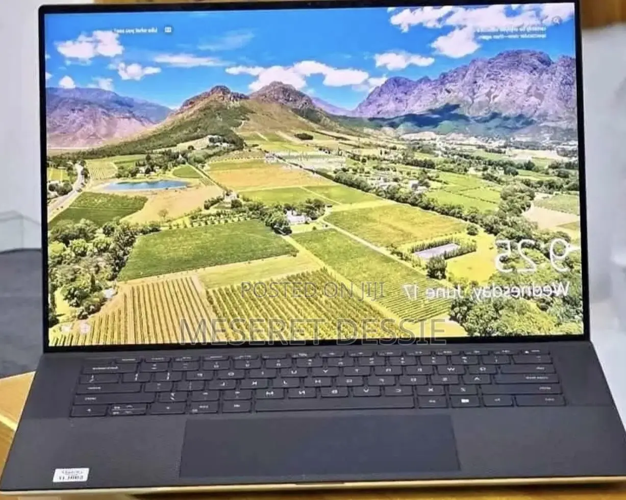 New Laptop Dell 16GB Intel Core i7 SSD 512GB
