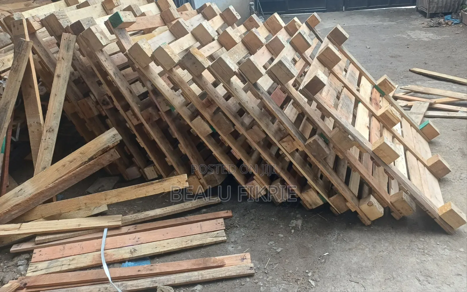 Pallet (ፓሌት)