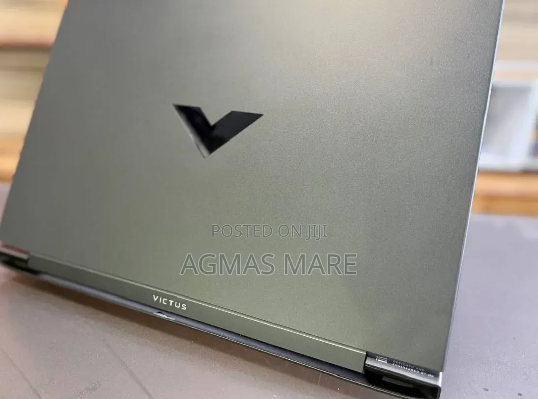 New Laptop HP Victus 16 16GB Intel Core i7 SSD 1T