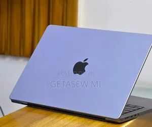 New Laptop Apple MacBook Pro 2021 M1 32GB Apple M1 Pro SSD 512GB