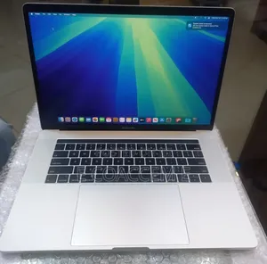 New Laptop Apple MacBook 16GB Intel Core i7 SSD 256GB