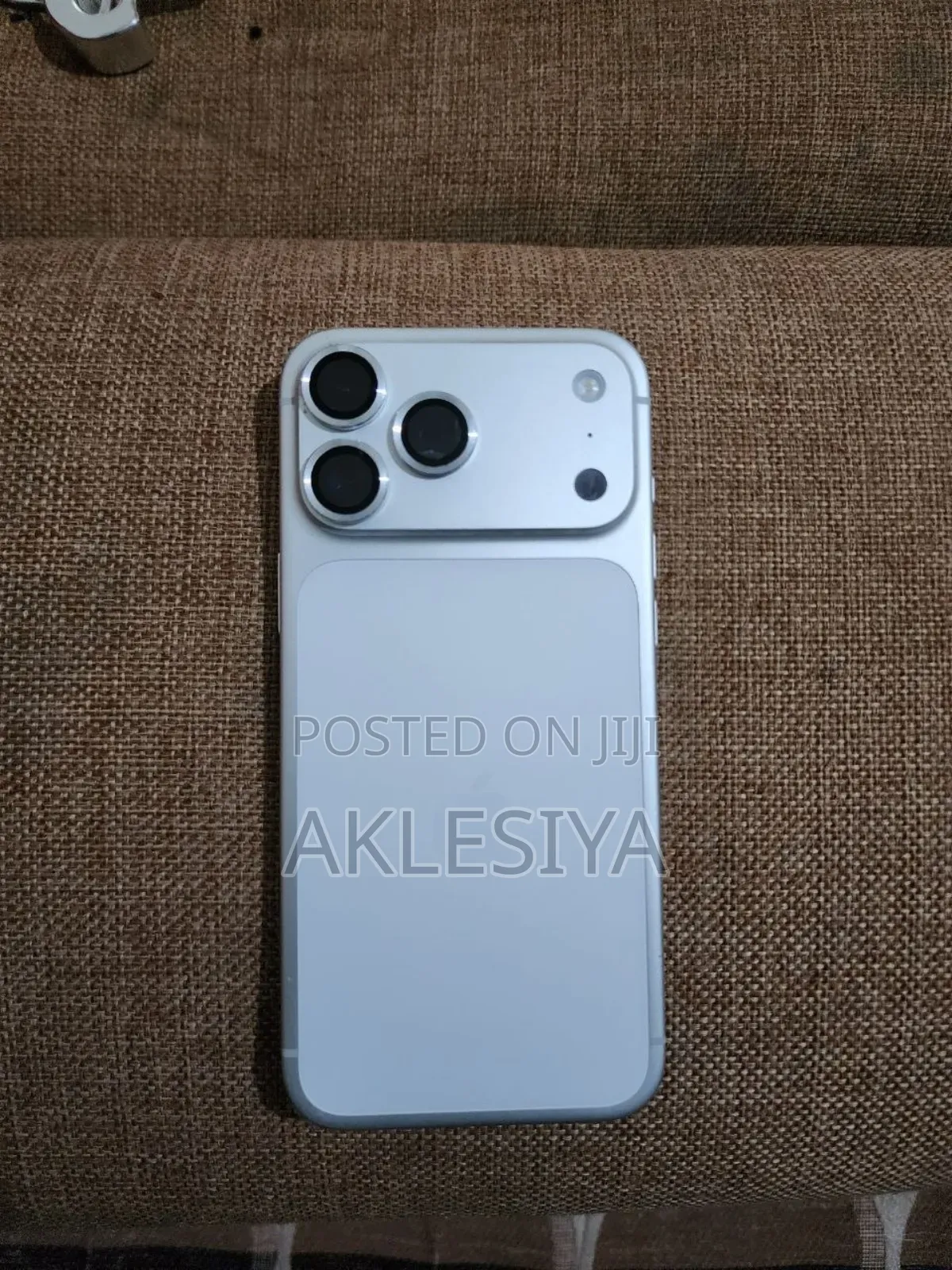 New Apple iPhone 17 Pro Max 256 GB Silver