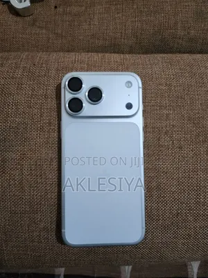 New Apple iPhone 17 Pro Max 256 GB Silver