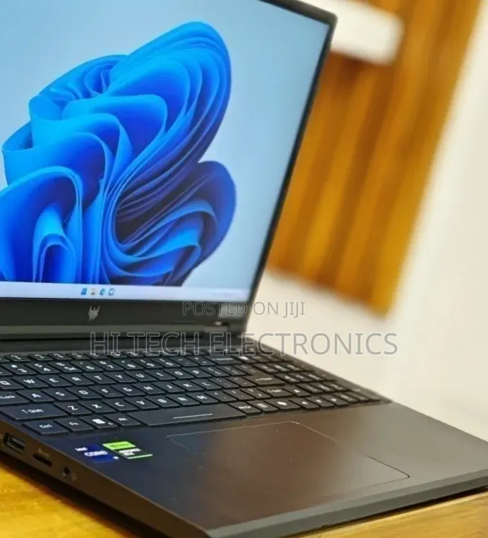 New Laptop Acer Predator Helios Neo 16 16GB Intel Core i9 SSD 1T
