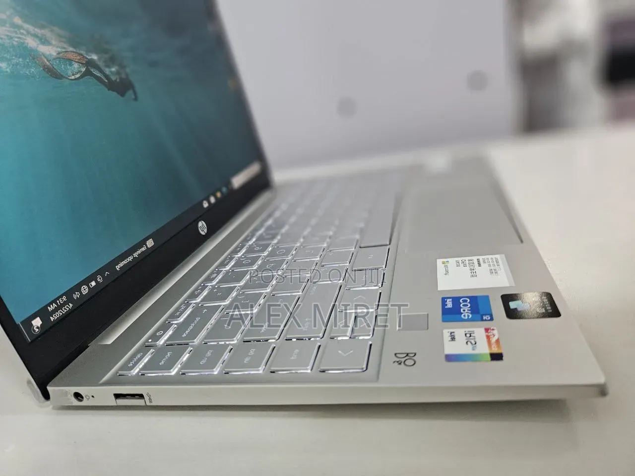New Laptop HP Pavilion 15 8GB Intel Core i5 SSD 512GB