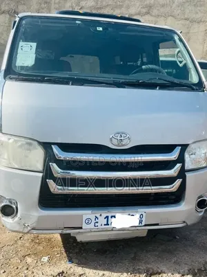 Toyota HiAce 2008 Silver