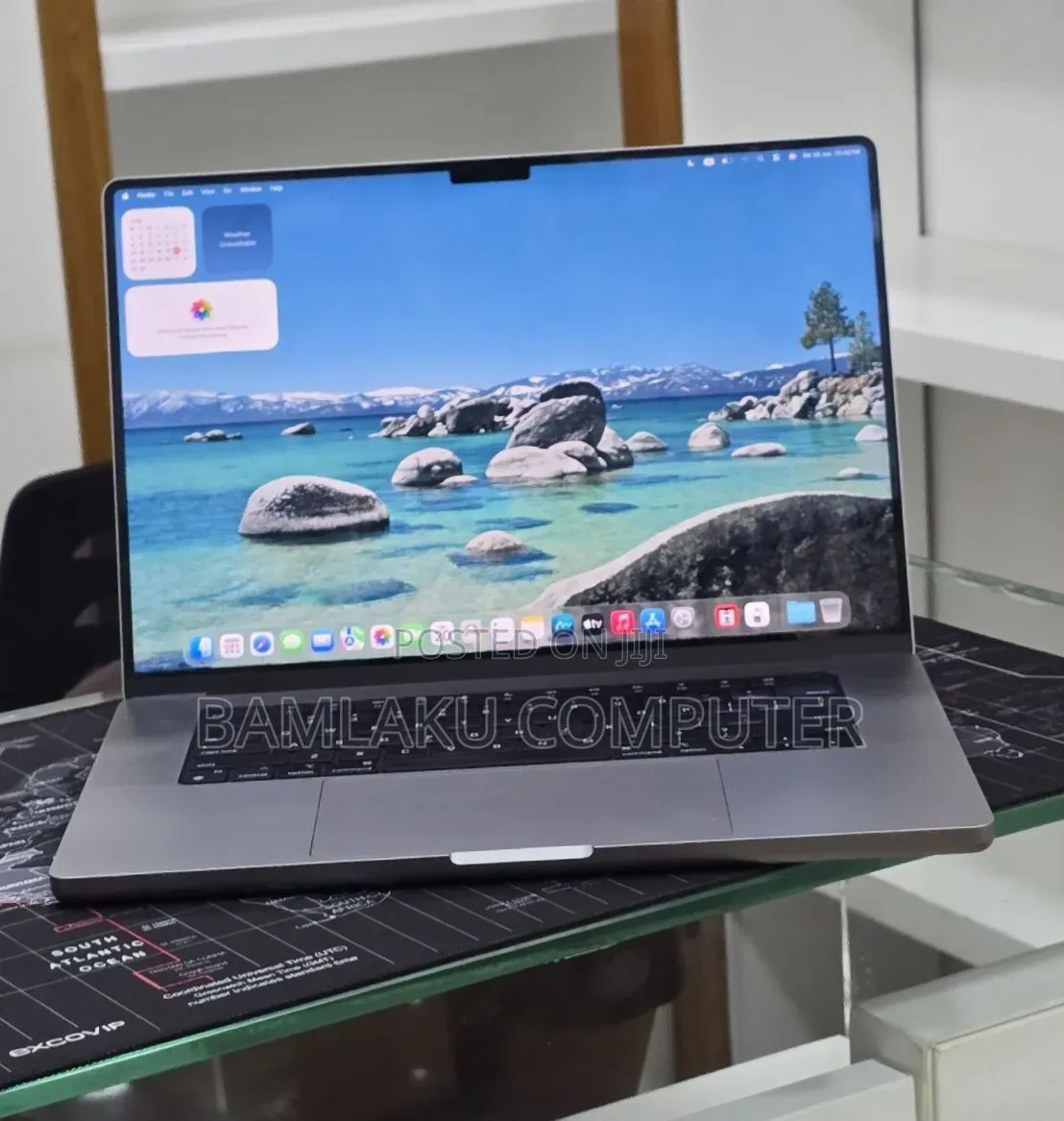 New Laptop Apple MacBook Pro 2021 M1 32GB Apple M1 Pro SSD 512GB
