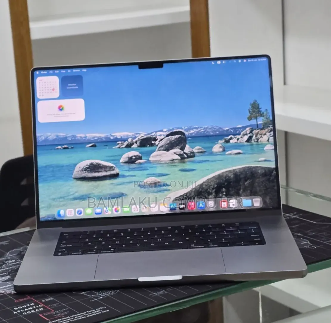 New Laptop Apple MacBook Pro 2021 M1 32GB Apple M1 Pro SSD 512GB