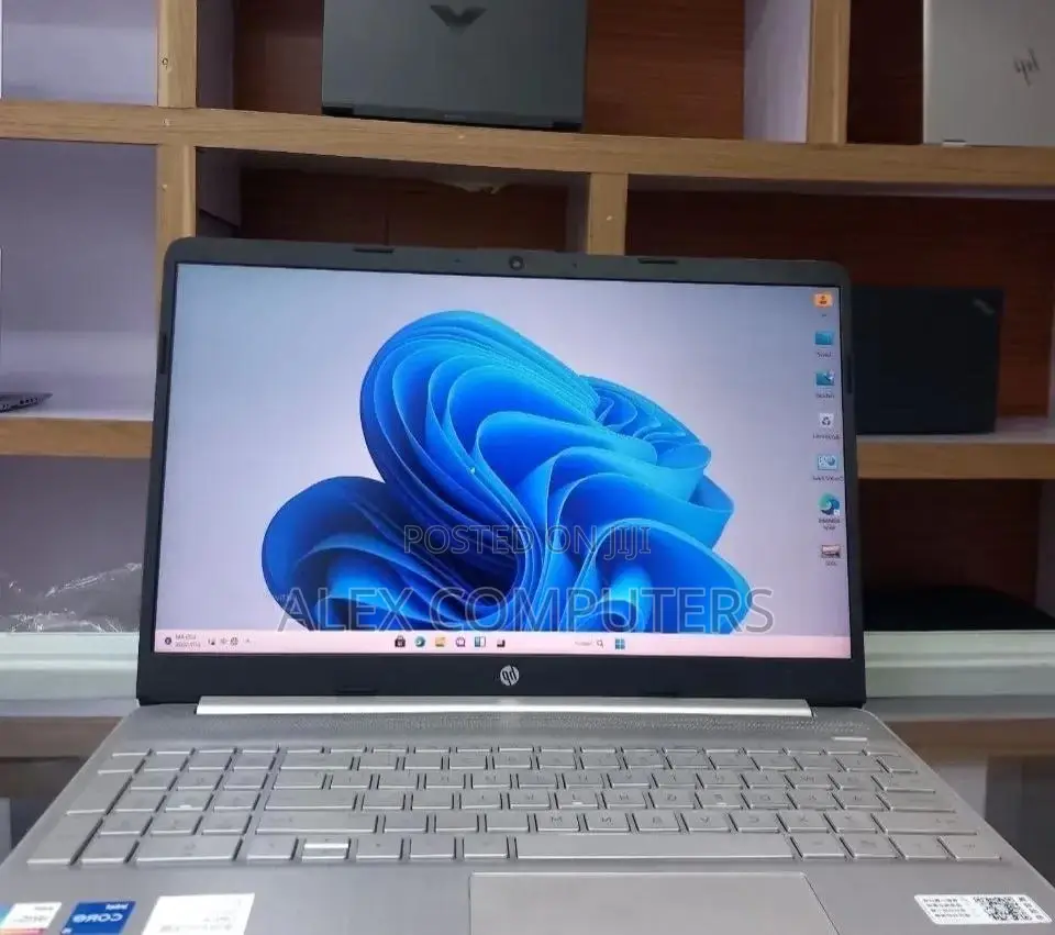 New Laptop HP Stream Notebook 8GB Intel Core i5 SSD 512GB
