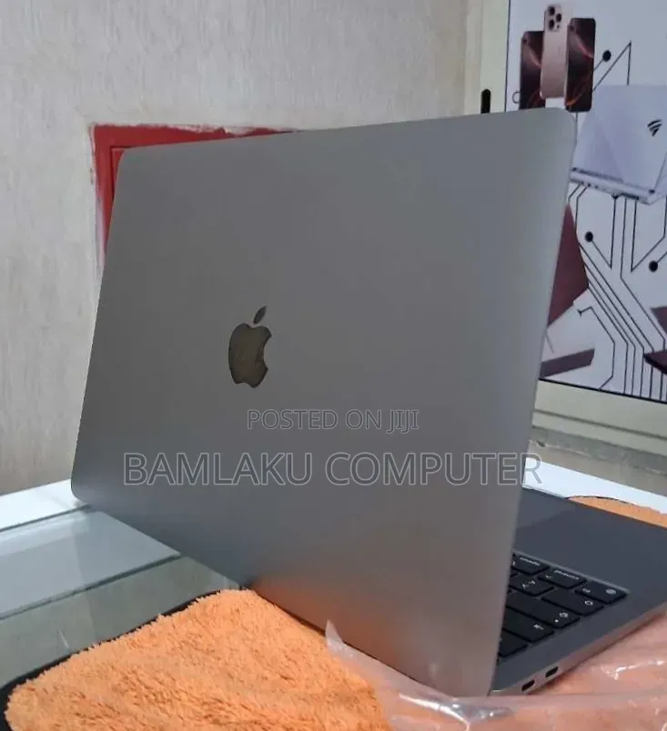 New Laptop Apple MacBook Air 2020 M1 16GB Apple M1 SSD 256GB