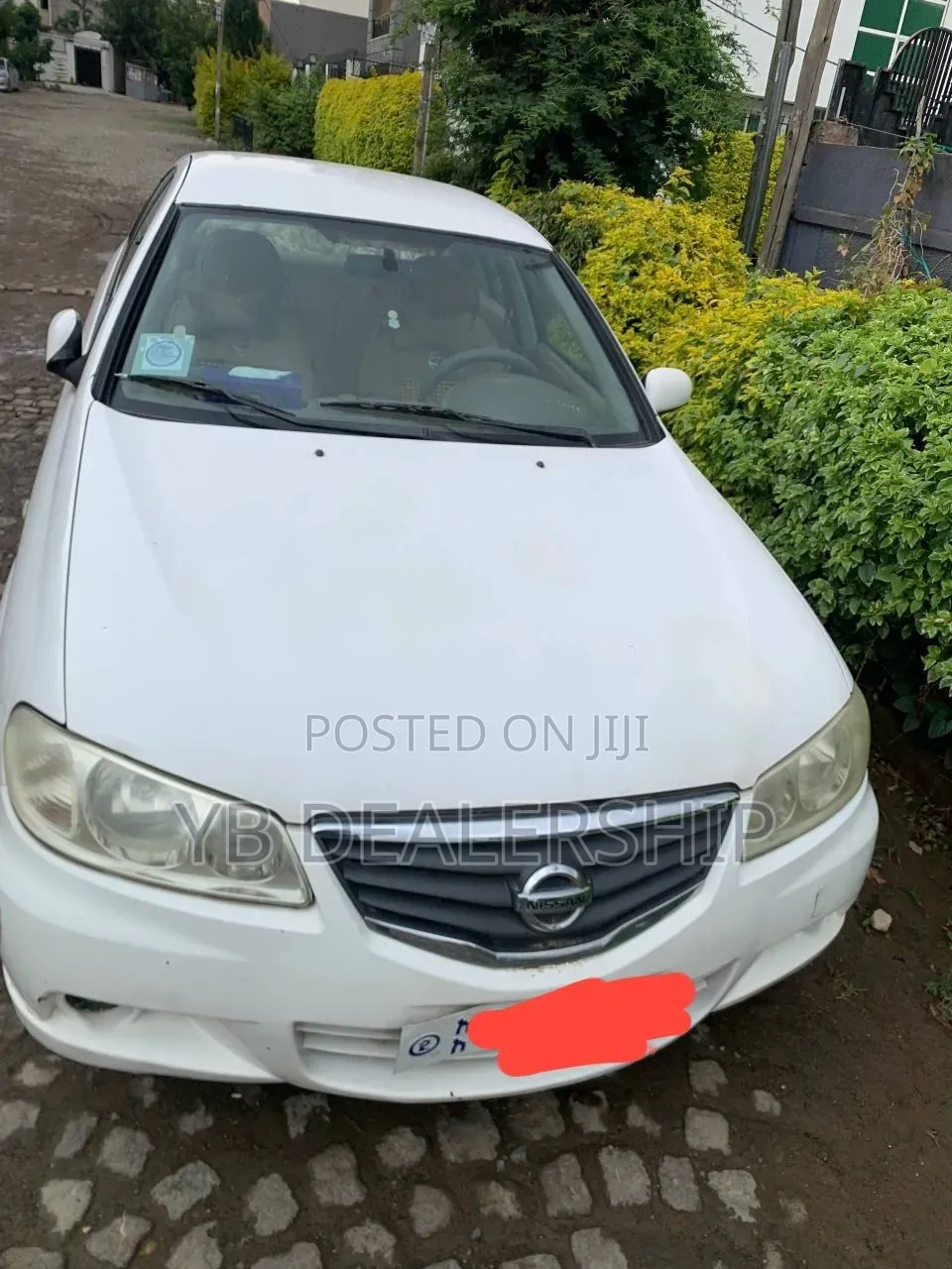 Nissan Sunny 2011 White