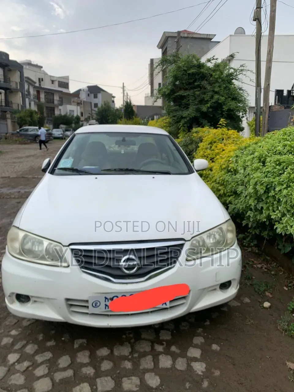 Nissan Sunny 2011 White