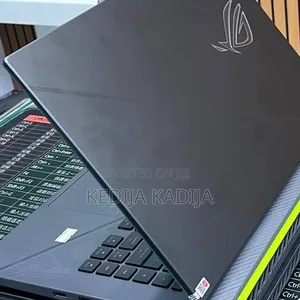 New Laptop Asus ROG Strix G15 16GB Intel Core i9 SSD 1T