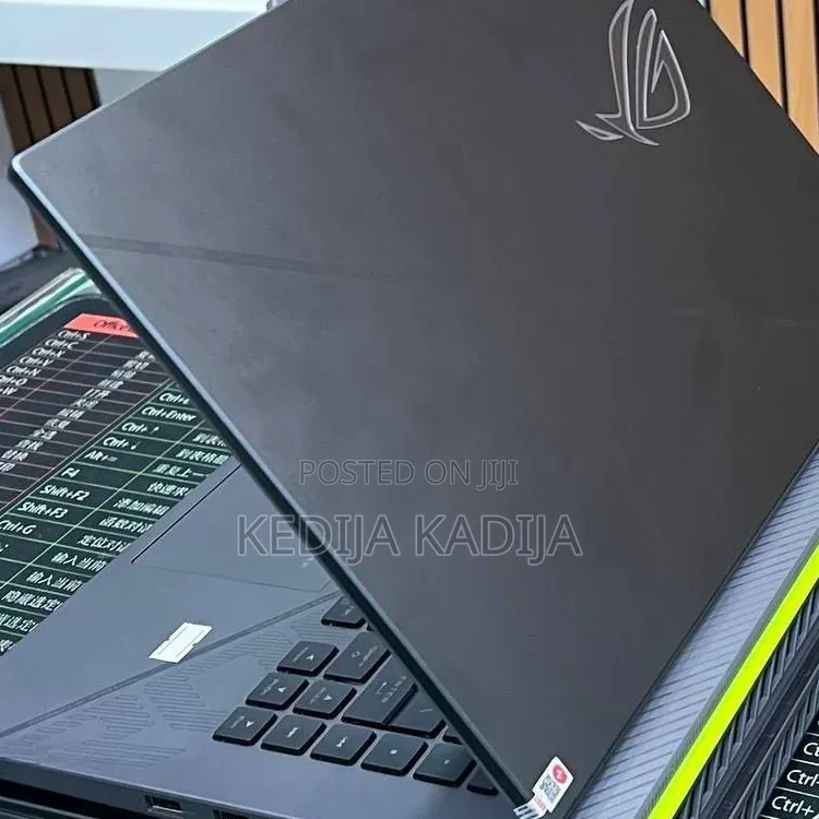 New Laptop Asus ROG Strix G15 16GB Intel Core i9 SSD 1T