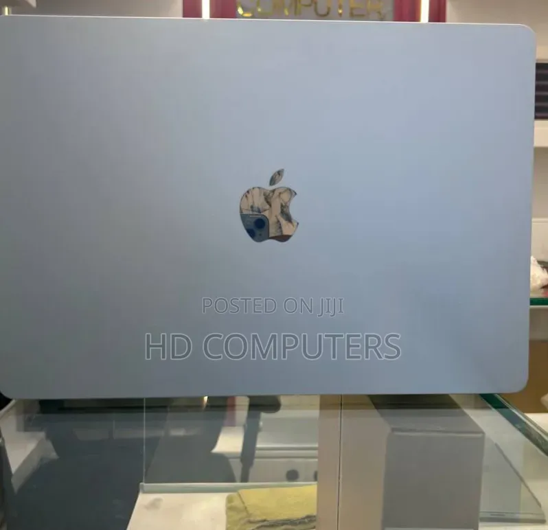 New Laptop Apple MacBook Air 2025 M4 24GB Apple M4 SSD 1T