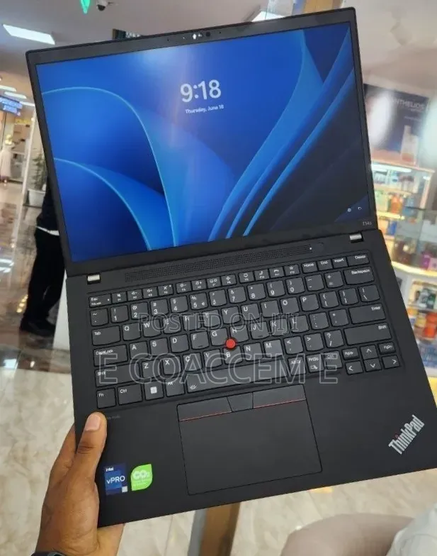 New Laptop Lenovo ThinkPad T14s G4 16GB Intel Core i7 SSD 1T