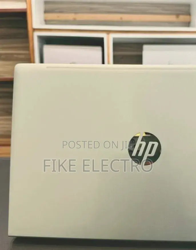 New Laptop HP ProBook 440 G10 16GB Intel Core i7 SSD 1T