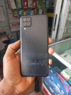 Samsung Galaxy A12 64 GB Black