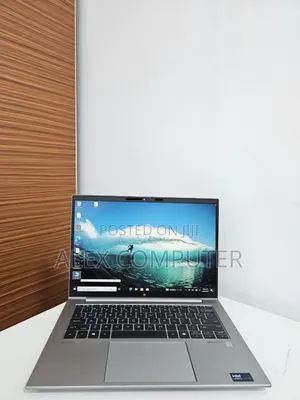 New Laptop HP ZBook Firefly 14 G11 16GB Intel Core Ultra 7 SSD 512GB