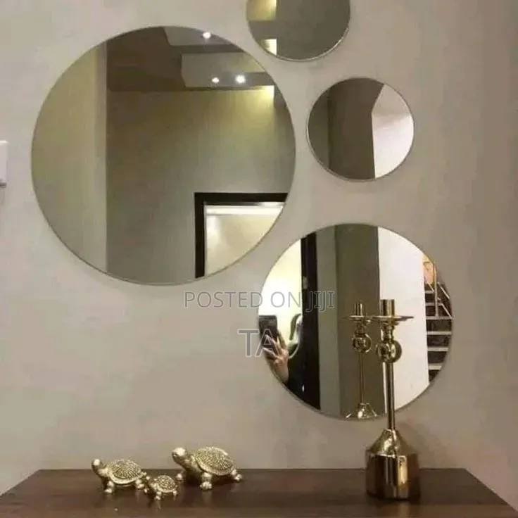 Circular Mirror
