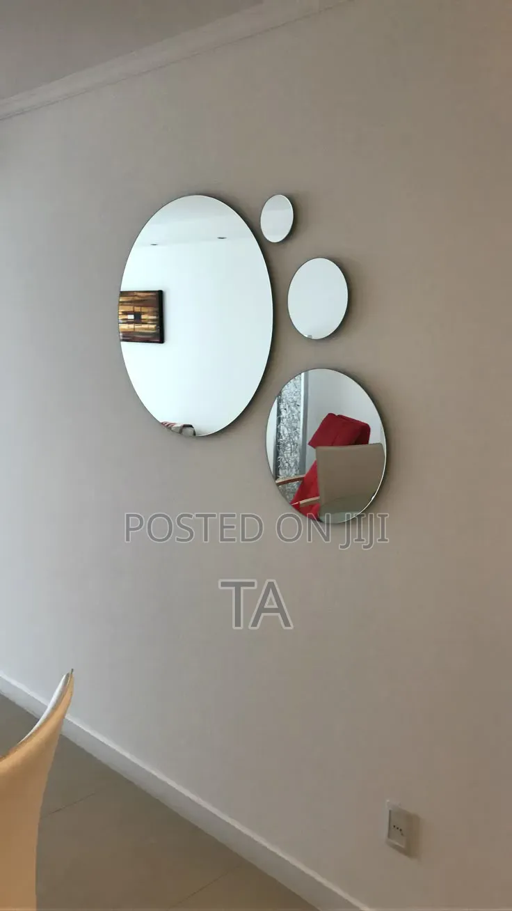 Circular Mirror