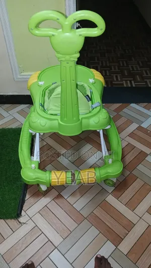Ye Kind's Gare( Baby Walker)