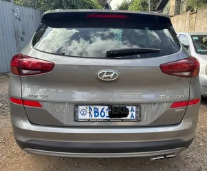 Hyundai Tucson 2020 Gold