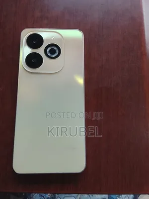 Infinix Smart 8 Plus 128 GB Gold