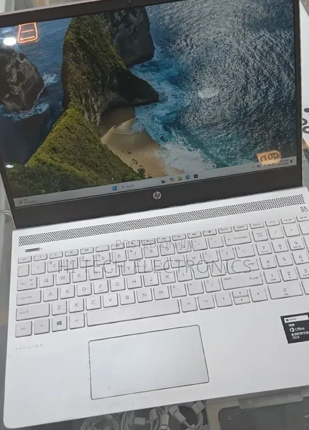 New Laptop HP Pavilion 15 16GB Intel Core i7 SSD 512GB