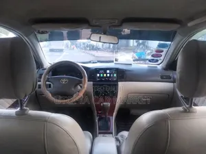 Toyota Corolla 2003