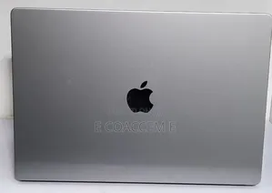 New Laptop Apple MacBook 32GB SSD 512GB