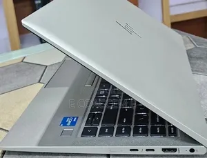 New Laptop HP 16GB Intel Core i5 SSD 512GB