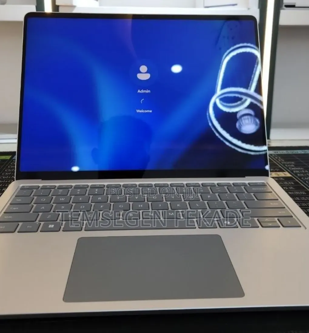 New Microsoft Surface Pro 7 16GB Qualcomm Snapdragon X Elite SSD 512GB