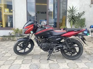 Bajaj Pulsar 180 2015 Red