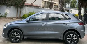BYD E2 43 kWh 94 hp FWD 2024