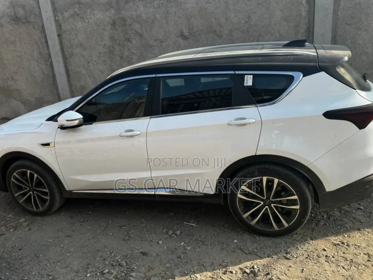 Jetour X70 Plus 2022 Ivory