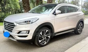 Hyundai Tucson 2019 Silver