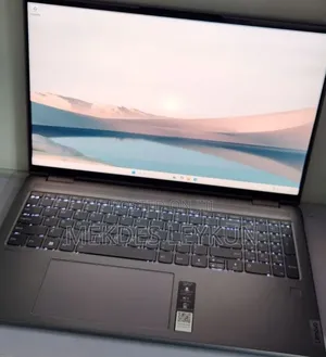New Laptop Lenovo Yoga 7i 16GB Intel Core i7 SSD 512GB