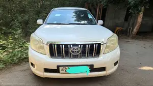 Toyota Land Cruiser Prado 4.0 Petrol TX 2013 White