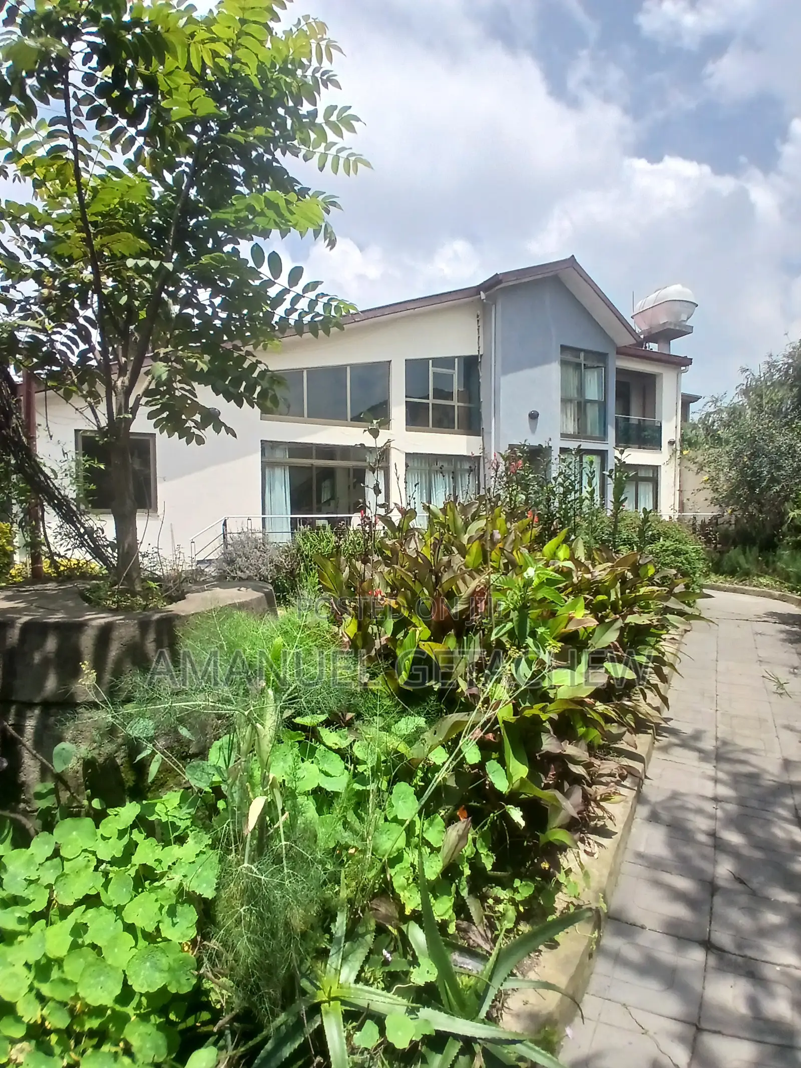 Furnished 5bdrm House in No Name, Yeka for sale