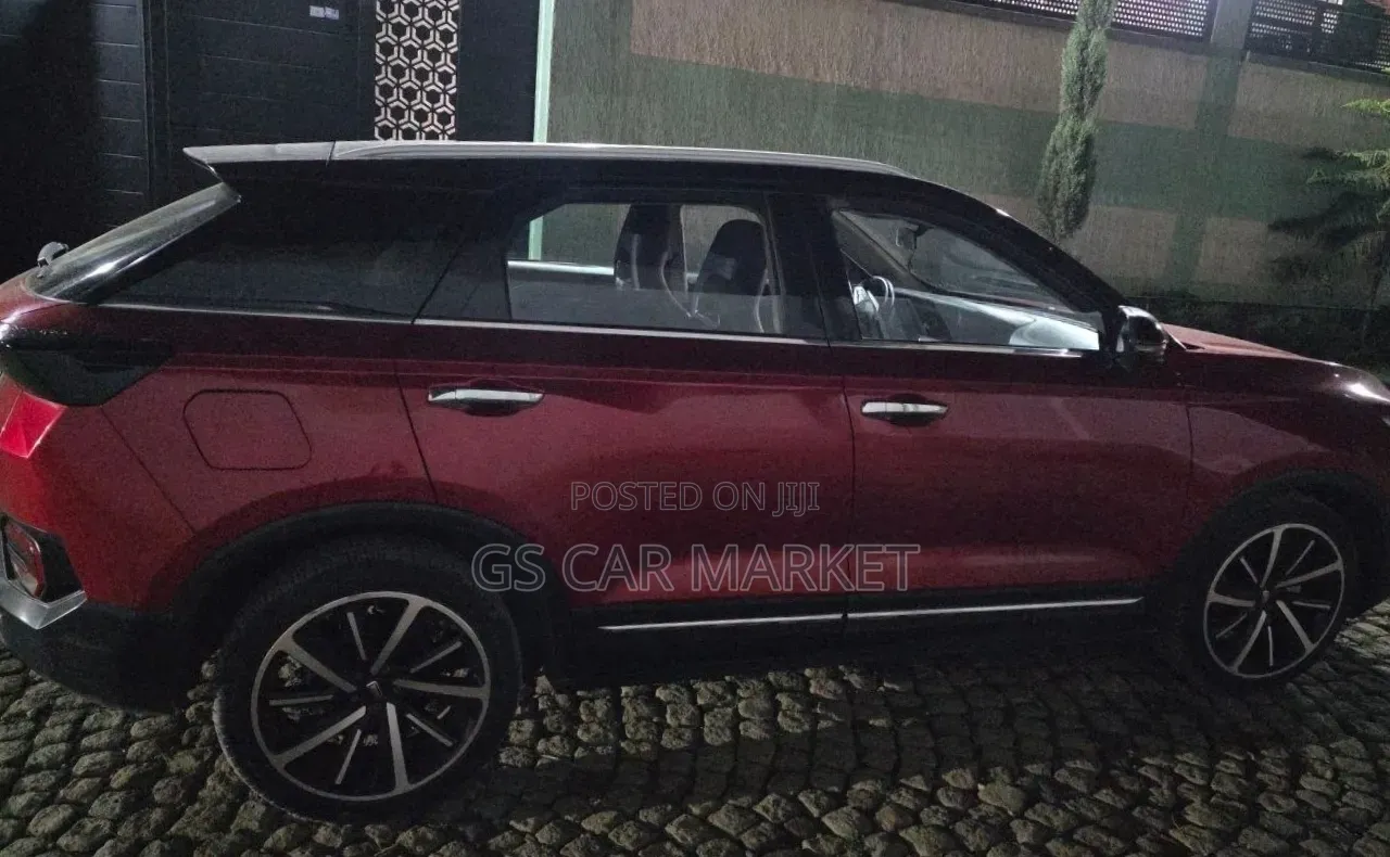 Bestune T77 1.2 FWD 2021 Burgundy