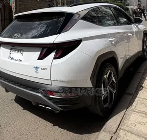 Hyundai Tucson SEL 2022 White