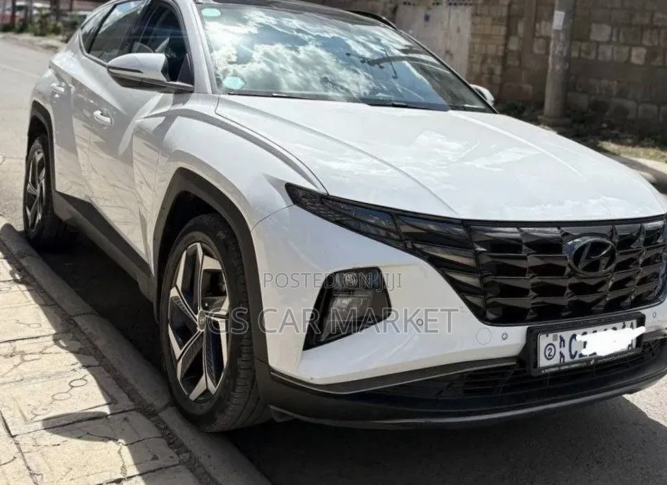 Hyundai Tucson SEL 2022 White